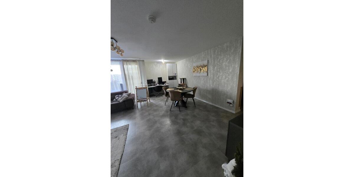 Charmante Eigentumswohnung mit Wohlfühlcharakter 3 zimmer