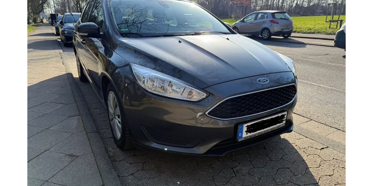 Ford Focus 232.000 km 4.400 &euro; Mönchengladbach 41239
