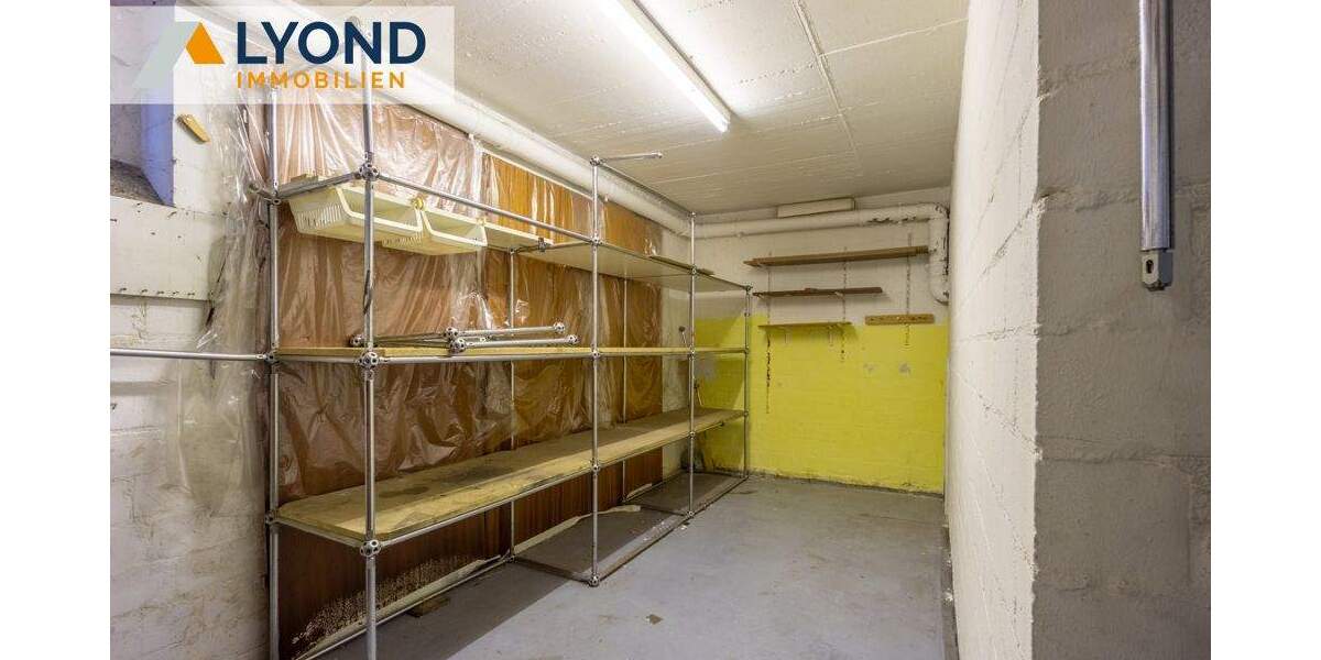 Etagenwohnung Moers Schwafheim - 2 Zimmer, 71 m&sup2;, 220.000&euro; | Angebot:25835613