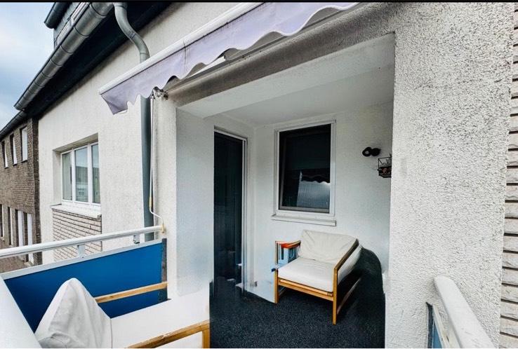 Etagenwohnung Duisburg Beeck - 4 Zimmer, 91 m&sup2;, 1.200&euro; | Angebot:26447924