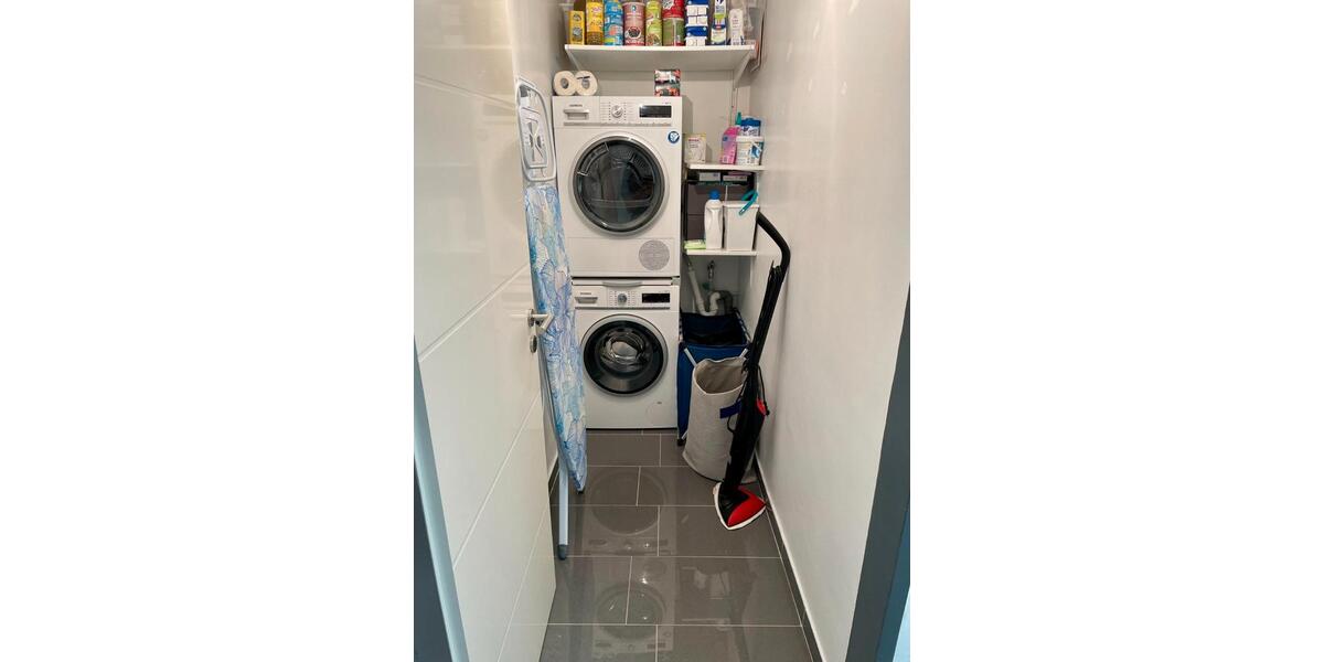 Etagenwohnung Grevenbroich - 3 Zimmer, 90 m&sup2;, 1.199&euro; | Angebot:26424555