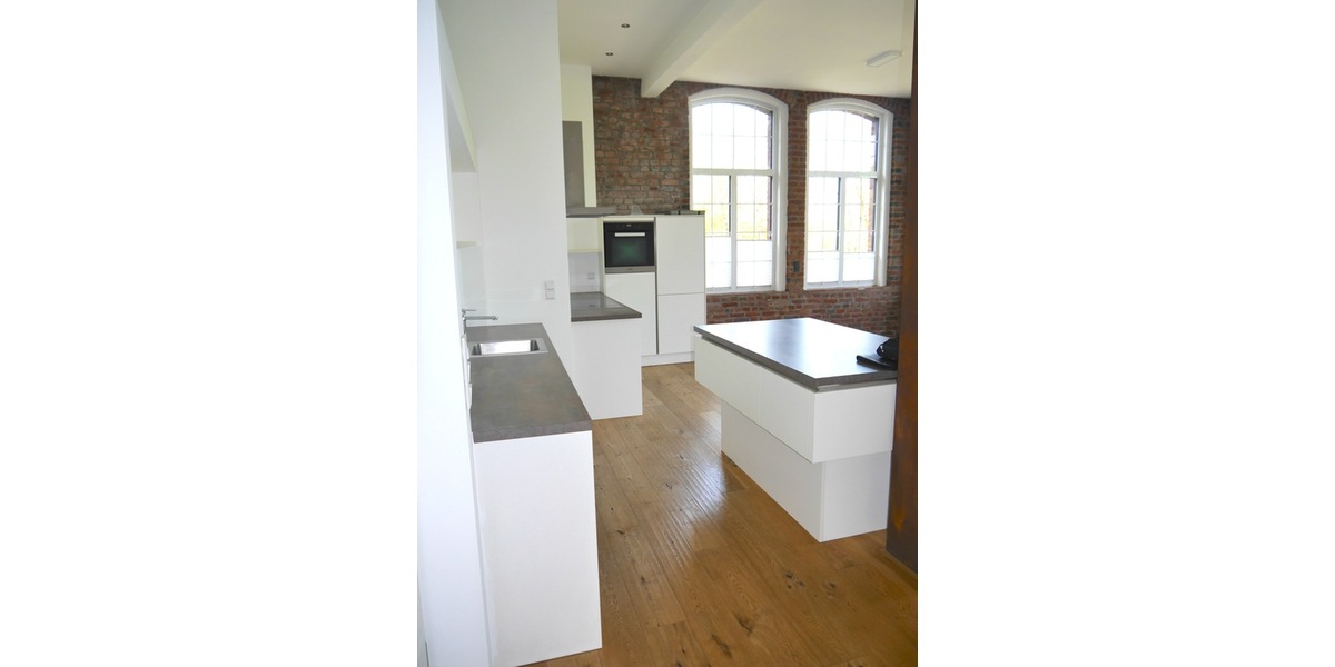 SG, komfortable 83m² 2 Zi. Loftwohnung mit Unikat-Charakter, Balkon, Stellplatz, EBK - Loft - Studio - Atelier Solingen Mitte | Angebot:26855412