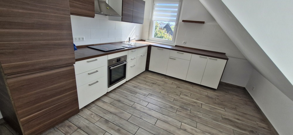 Große 4,5-Zi-Dachgeschoßwohnung nähe Hauptbahnhof Remscheid 4 zimmer