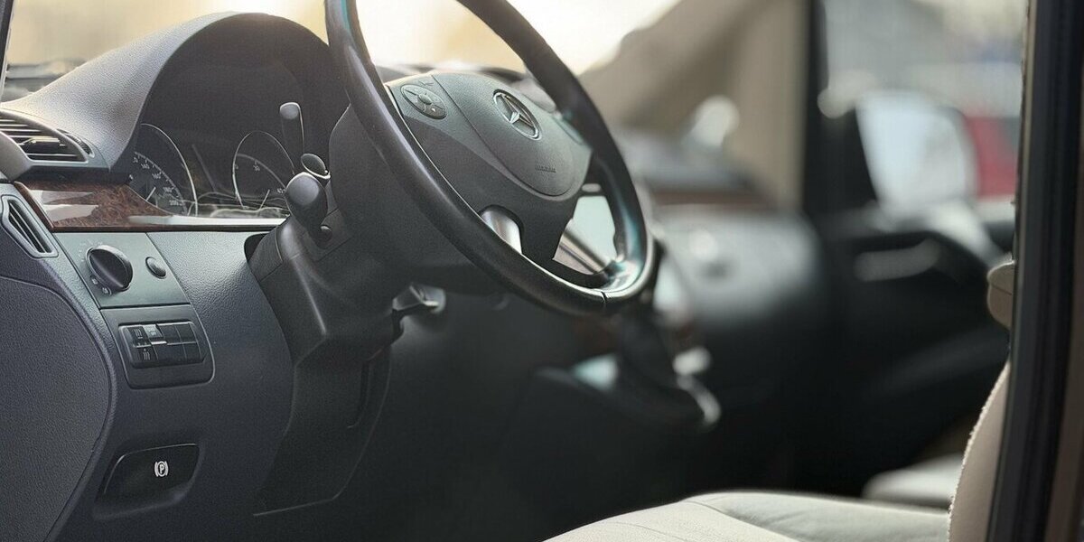 Mercedes-Benz Viano Edition lang / PANO / El.Türen / 8 Sitzer 130.000 km 34.990 &euro; Mönchengladbach 41066