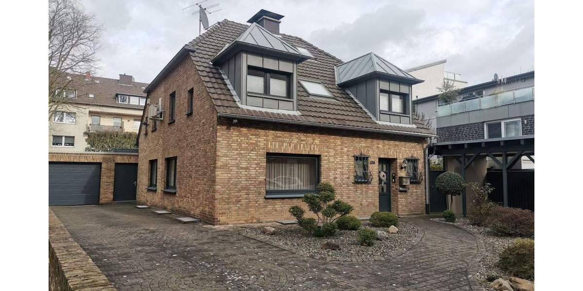Einfamilienhaus Mönchengladbach Pongs - 7 Zimmer, 150 m&sup2;, 475.000&euro; | Angebot:25391355