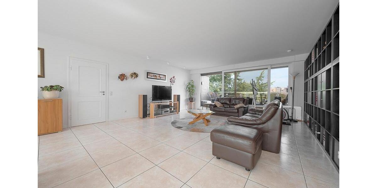 Einfamilienhaus Düsseldorf Stadtbezirk 6 - 6.5 Zimmer, 222 m&sup2;, 1.100.000&euro; | Angebot:27407894