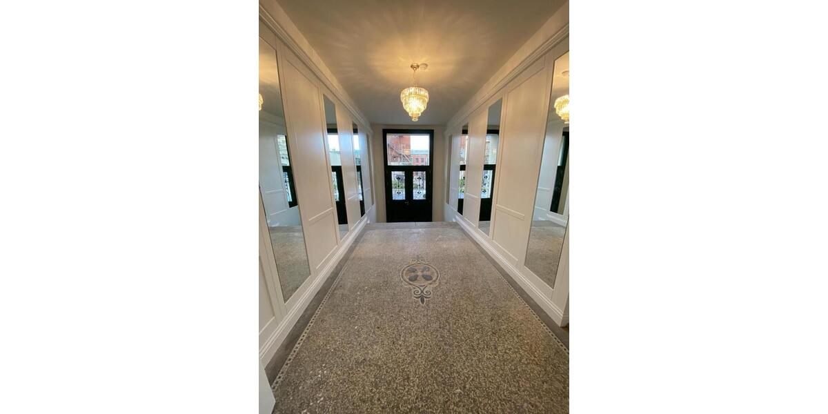 13-Familienhaus + 1 Gewerbeeinheit | Fast fertig renoviert | zimmer