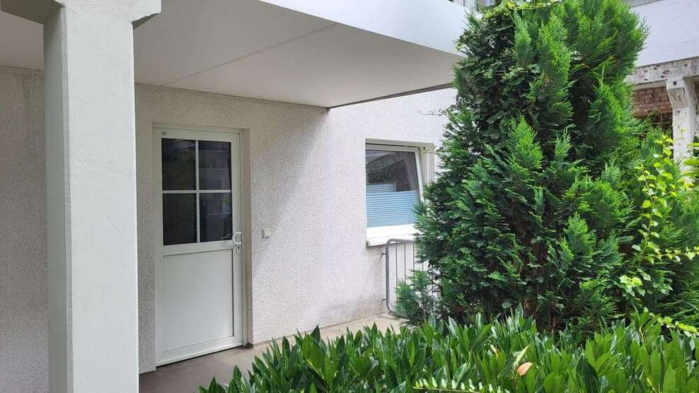 Wohnung zum Kaufen in Krefeld 72.000 € 35 m²