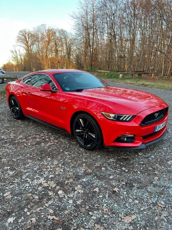 Ford Mustang 100.700 km 32.499 € Ratingen 40878