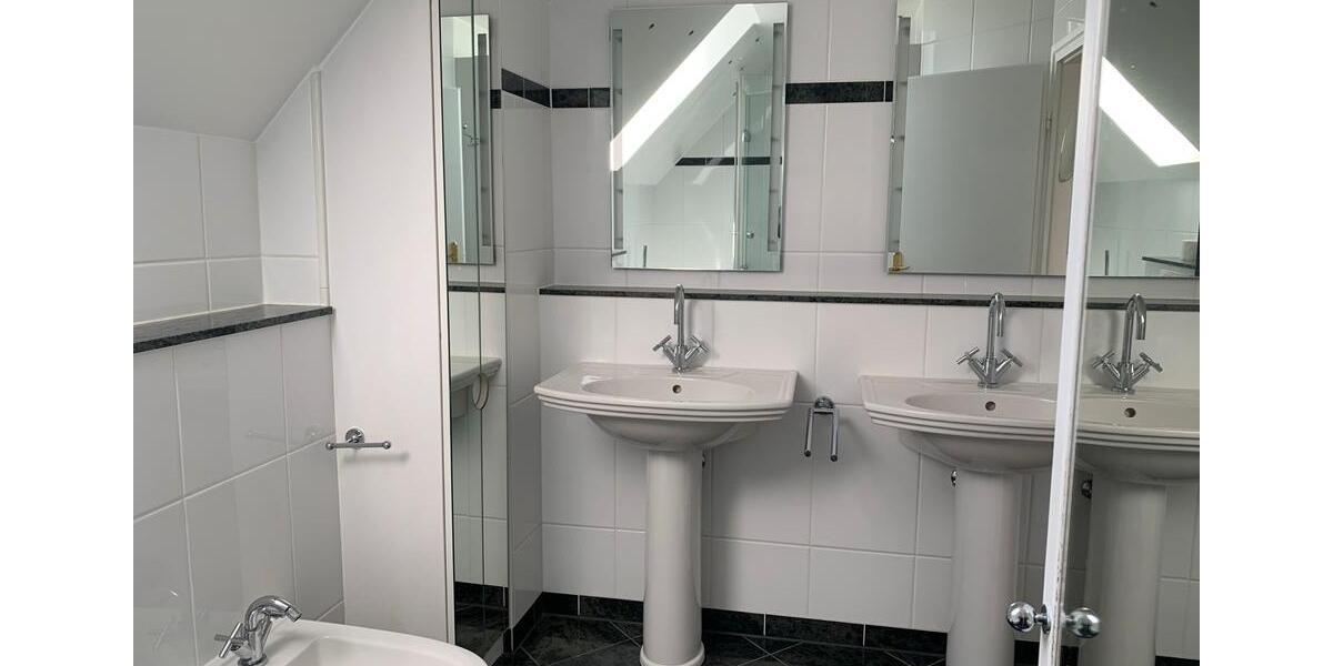 Maisonettenwohnung Düsseldorf Stadtbezirk 5 - 3 Zimmer, 120 m&sup2;, 669.000&euro; | Angebot:26337706