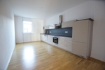 Moderne und großzügige 5 Zimmer-Wohnung über zwei Etagen mit separatem Eingang und Einbauküche - Maisonettenwohnung Düsseldorf Heerdt | Angebot:27313431