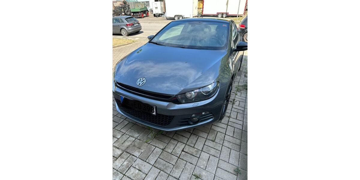 VW Scirocco 147.000 km 10.150 &euro; Neuss 41472