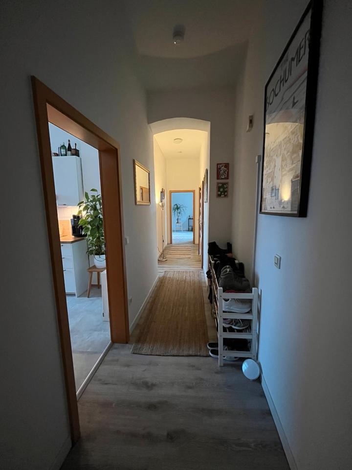 Helle Altbauwohnung für junges Pärchen in Düsseldorf-Lörick zimmer