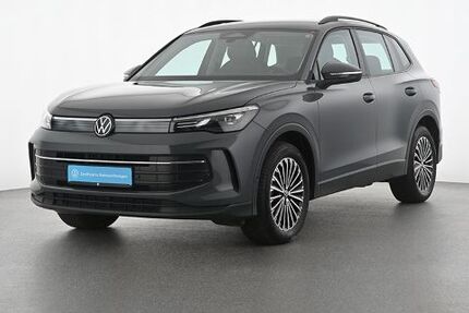 VW Tiguan 18.860 km 33.450 € Essen 45143