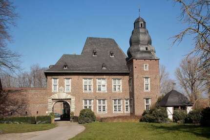 Büro in Bedburg 2.000 € 290 m² zimmer