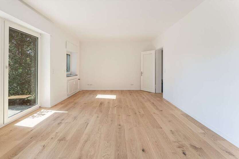 Wohnung zum Kaufen in Düsseldorf 299.900 € 84 m²