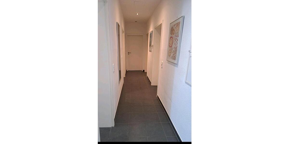 Etagenwohnung Leverkusen - 1 Zimmer, 20 m&sup2;, 550&euro; | Angebot:26262989