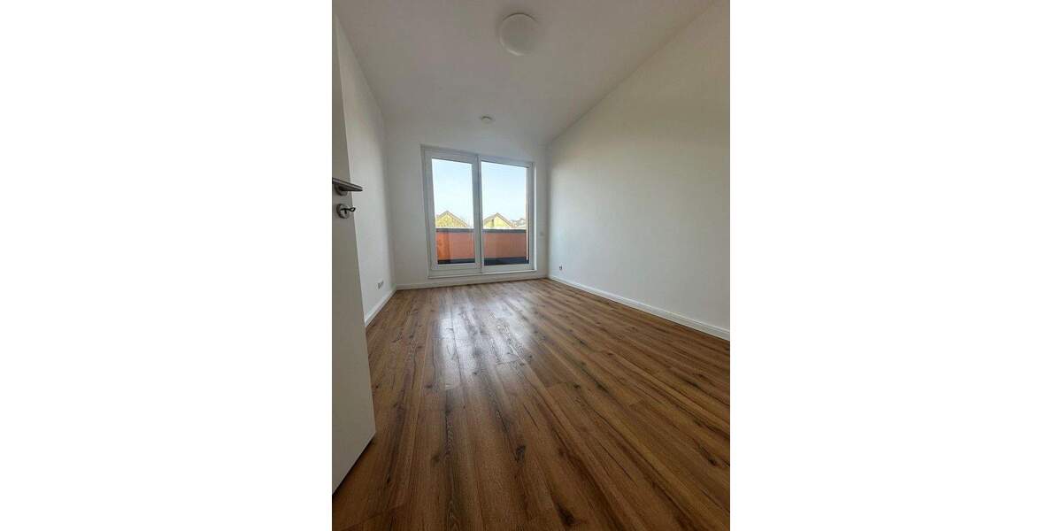 Terrassenwohnung Krefeld Stadtmitte - 4 Zimmer, 132 m&sup2;, 1.500&euro; | Angebot:25547362