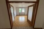 Große leerstehende 3,5 Zi.- Wohnung in ruhiger Top-Lage mit großem Balkon und Garage