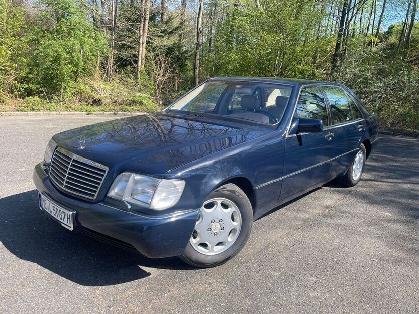 600