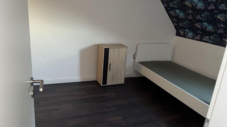 Einfamilienhaus Mönchengladbach Nord - 5 Zimmer, 150 m&sup2;, 9&euro; | Angebot:26391184