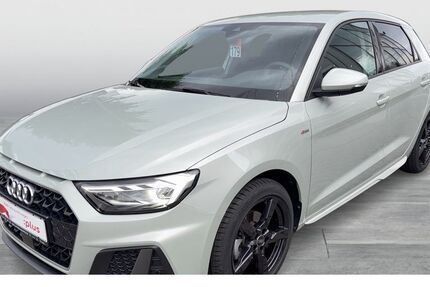 Audi A1 9.362 km 23.980 &euro; Mönchengladbach 41066