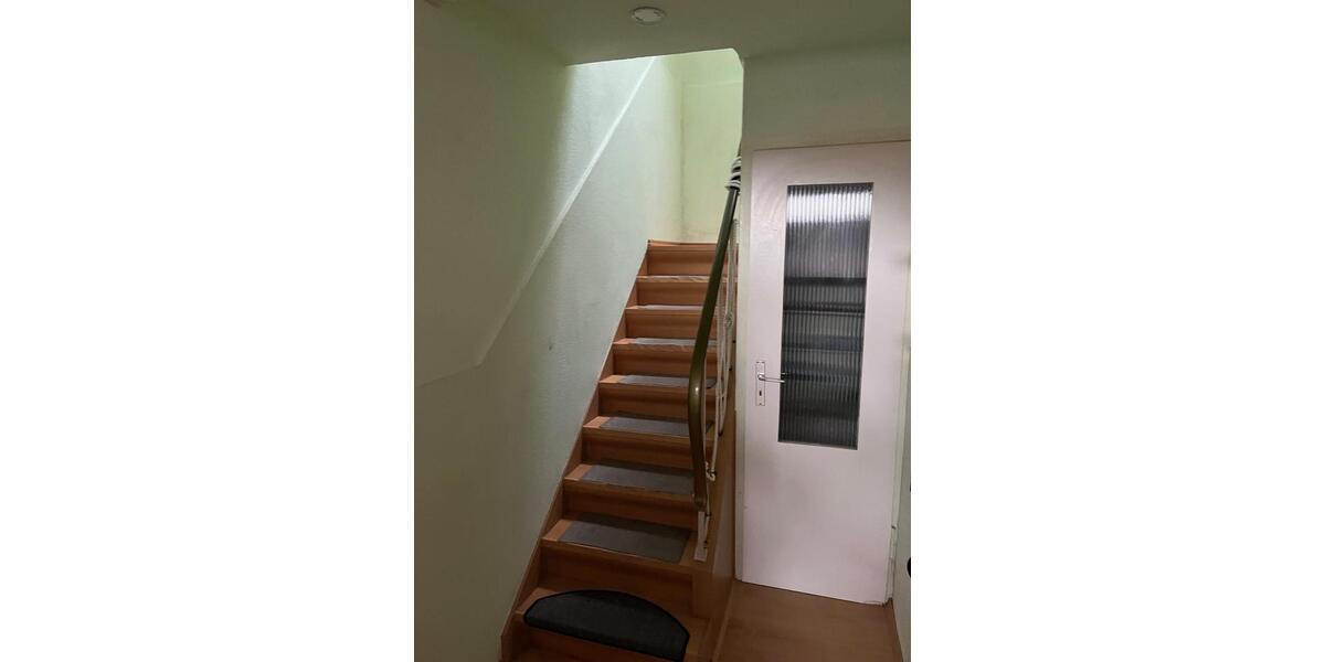 Reihenhaus Köln Nippes - 4 Zimmer, 100 m&sup2;, 1.200&euro; | Angebot:25511641