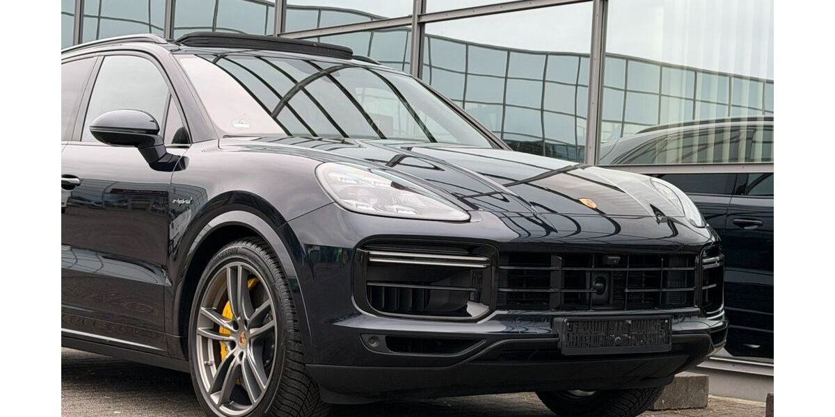 Porsche Cayenne 124.887 km 82.990 &euro; Mönchengladbach 41068
