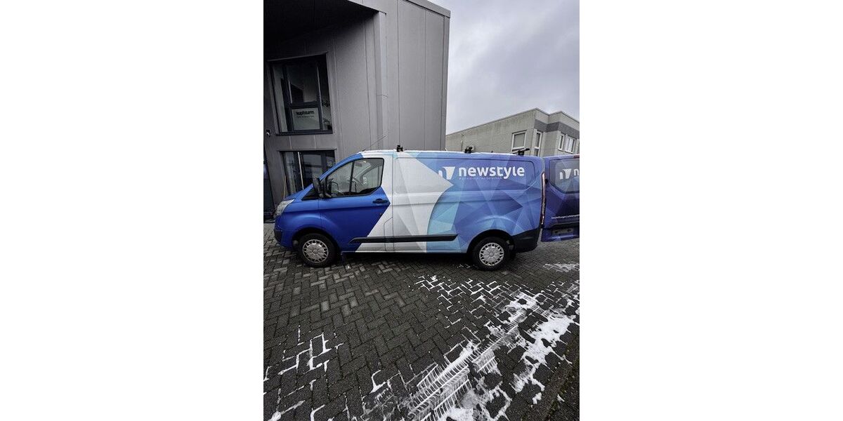 Ford Transit Custom 140.000 km 8.500 &euro; Dormagen 41540