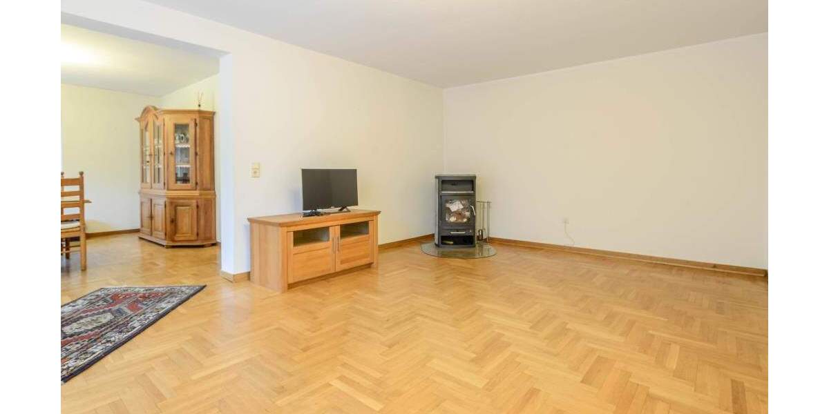 Mehrfamilienhaus, Wohnhaus Leverkusen Lützenkirchen - 6 Zimmer, 146 m&sup2;, 550.000&euro; | Angebot:25822680