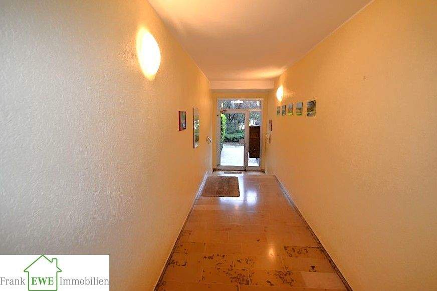 Etagenwohnung Düsseldorf Hassels - 4 Zimmer, 91 m&sup2;, 278.000&euro; | Angebot:25303596