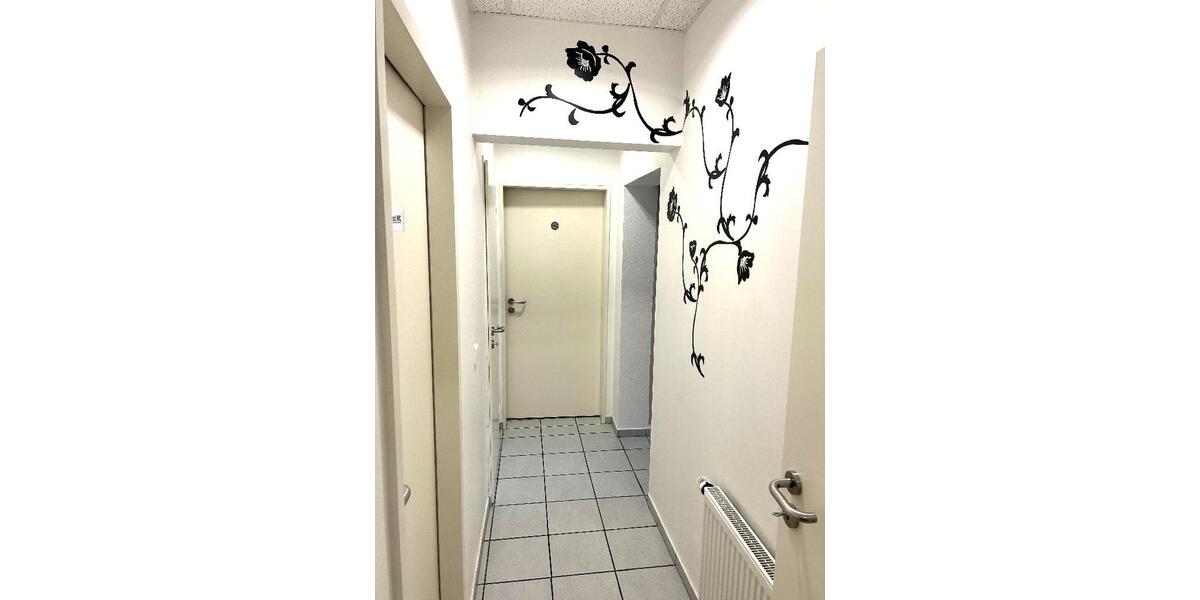 Vielseitig nutzbare Büro-Praxiseinheit in zentraler Lage von Leverkusen-Schlebusch! zimmer