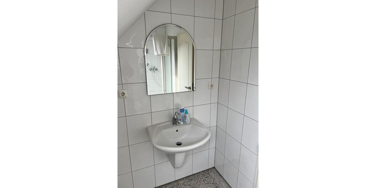 Reihenhaus Duisburg Mittelmeiderich - 6 Zimmer, 135 m&sup2;, 398.500&euro; | Angebot:27168555