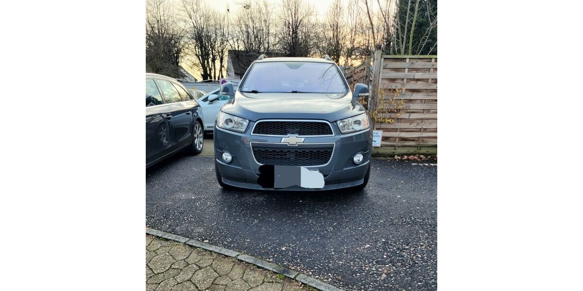 Chevrolet Captiva 87.700 km 8.600 &euro; Duisburg 47239