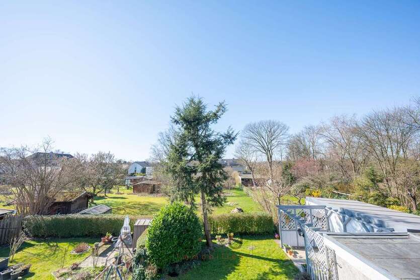 Wohnung zum Kaufen in Ratingen 99.000 € 77 m²