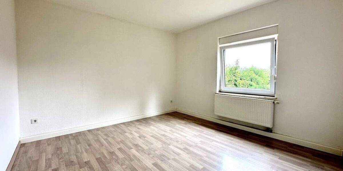 Mehrfamilienhaus, Wohnhaus Rommerskirchen Anstel - 6 Zimmer, 134 m&sup2;, 399.000&euro; | Angebot:25687657