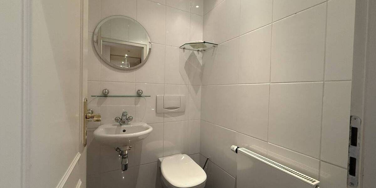 Reihenmittelhaus Mönchengladbach Rheydt - 5 Zimmer, 200 m&sup2;, 379.000&euro; | Angebot:25743749