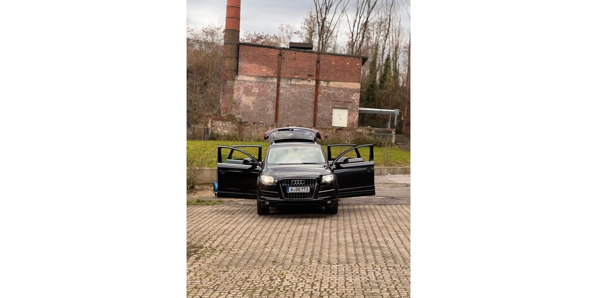 Audi Q7 240.000 km 15.000 &euro; Wuppertal 42105