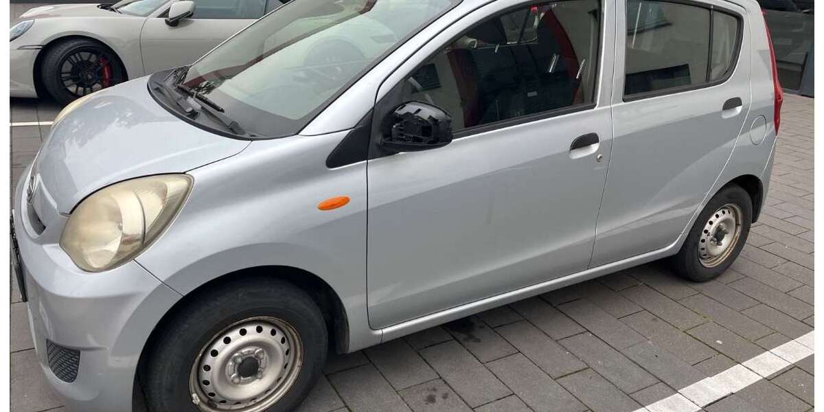 Daihatsu Cuore 210.000 km 580 € Duisburg 47167