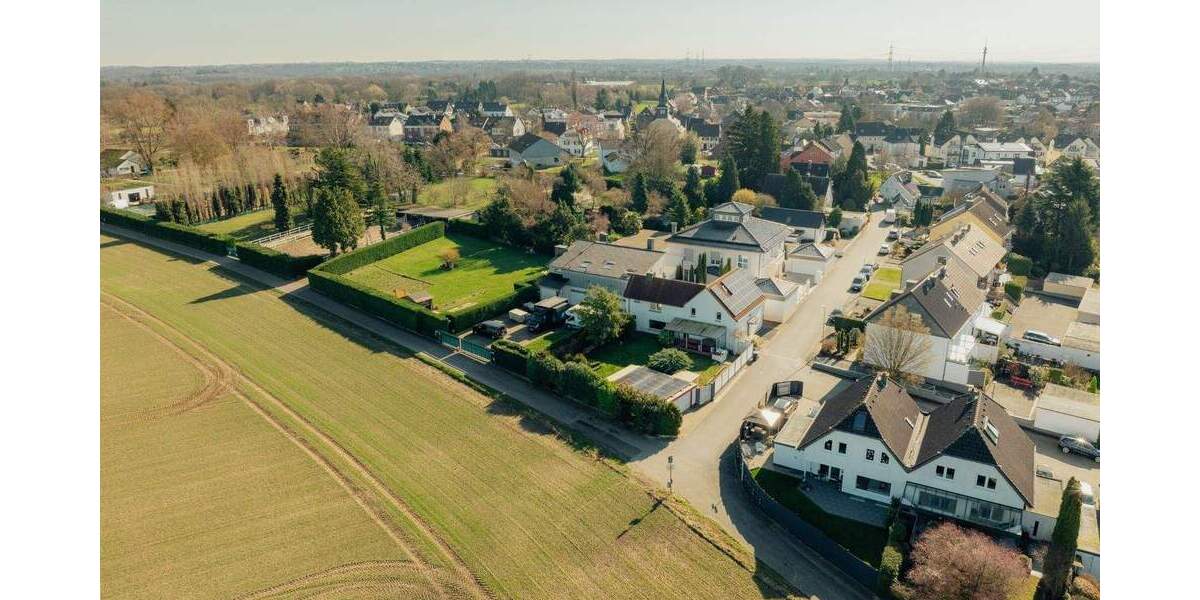 Einfamilienhaus Langenfeld (Rheinland) Reusrath - 8 Zimmer, 207 m&sup2;, 729.000&euro; | Angebot:25777923