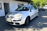 VW Golf Trendline / Klima / Schiebedach / ZV 185.000 km 2.490 € Mönchengladbach 41066