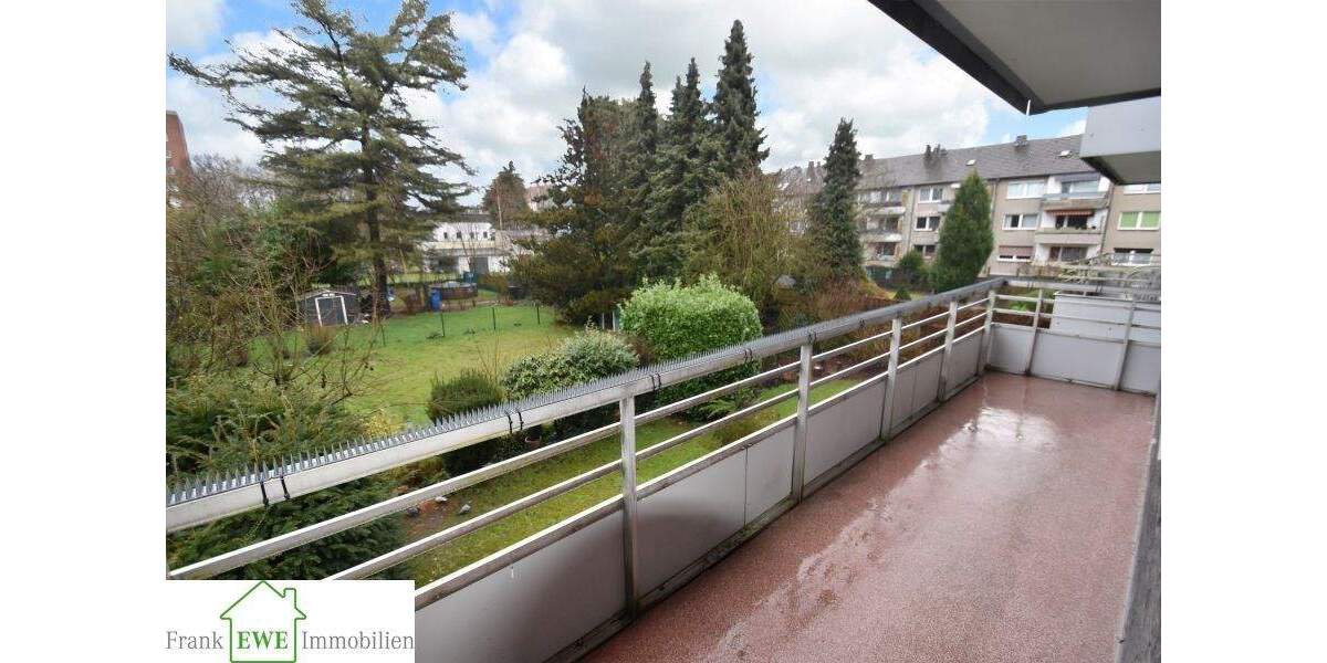 Etagenwohnung Düsseldorf Hassels - 4 Zimmer, 91 m&sup2;, 278.000&euro; | Angebot:25303596