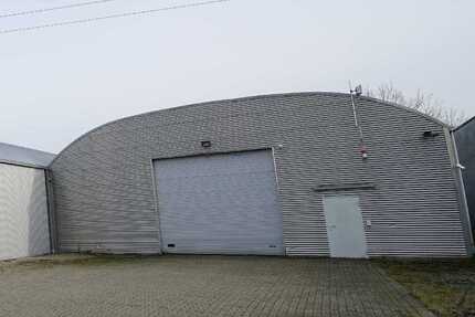 Beheizbare Lager- und Produktionshalle mit Rolltor in Ratingen-Tiefenbroich zimmer