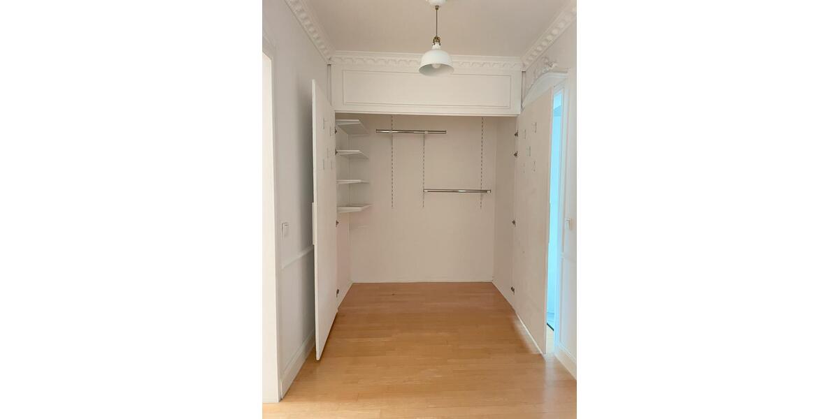 Wunderschöne helle Wohnung mit traumhafter Dachterrasse 3 zimmer