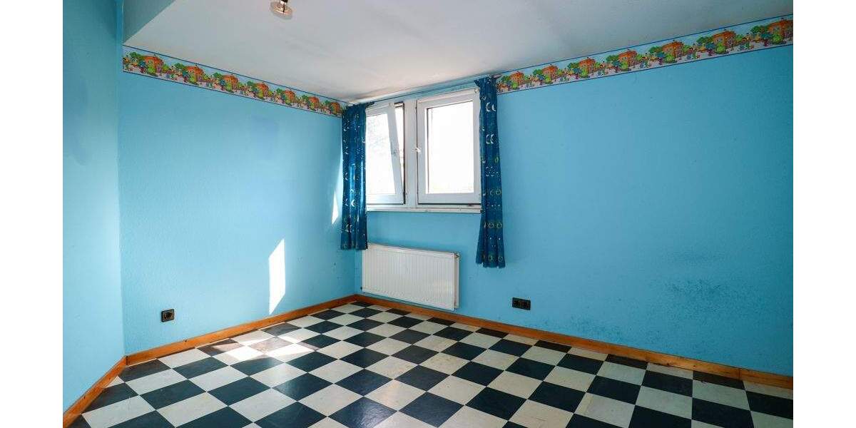 Stadthaus wartet auf neuen Glanz! 6 zimmer