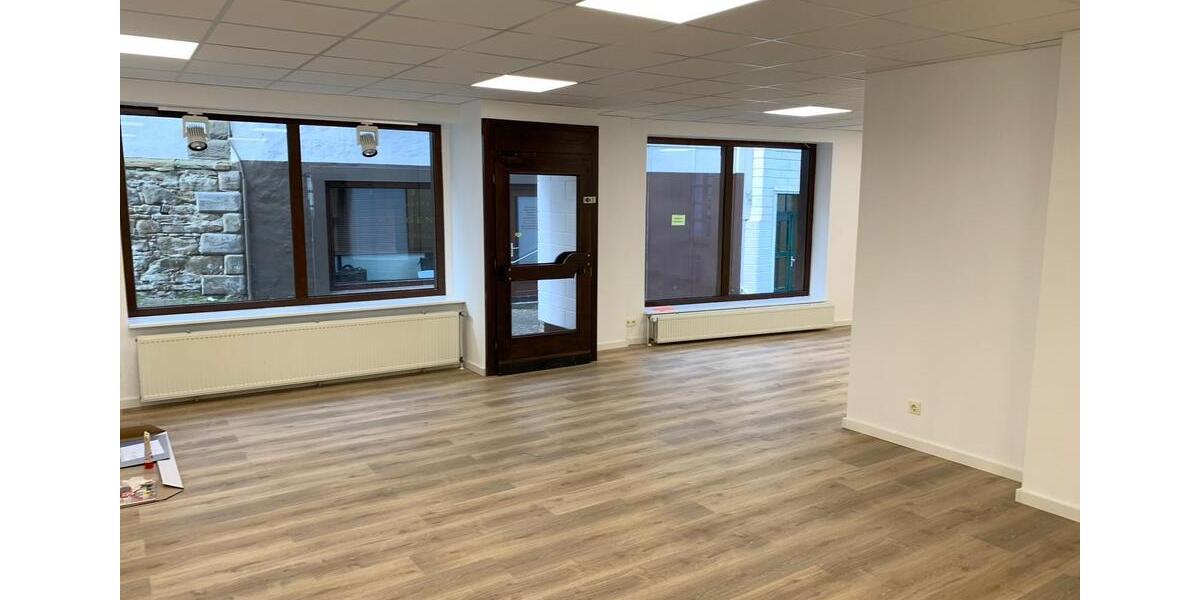 Zentrales attraktives Geschäftslokal in Velbert Langenberg zimmer