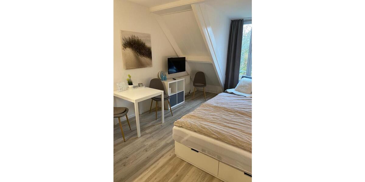 Dachgeschoßwohnung Leichlingen (Rheinland) - 1 Zimmer, 27 m&sup2;, 125.000&euro; | Angebot:26869304