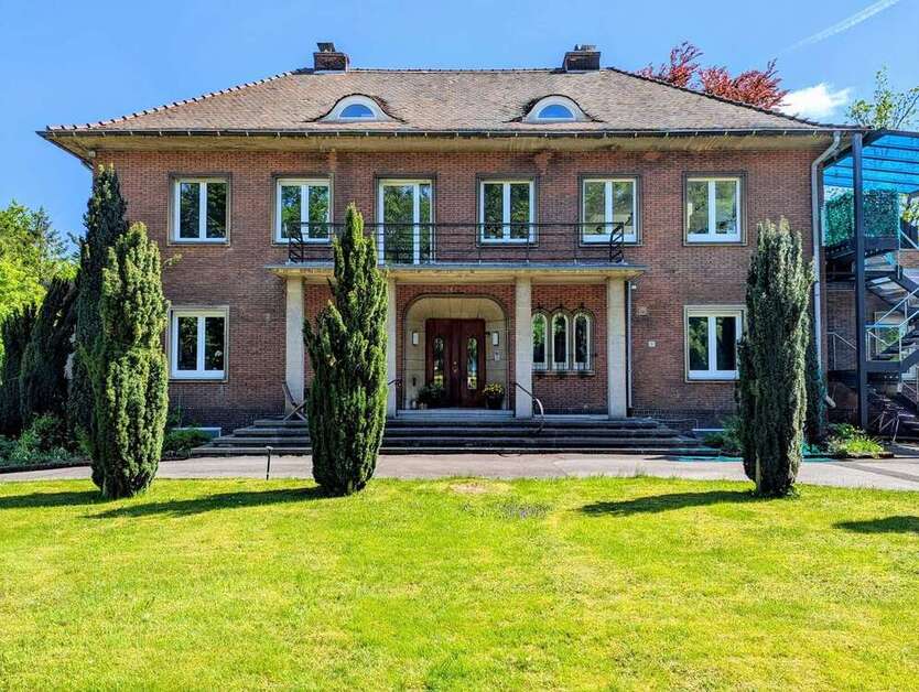 Wohnung zum Mieten in Wuppertal 2.000 € 220 m²