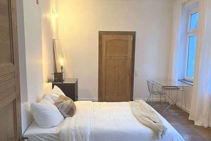 Zimmer Krefeld Dießem - 1 Zimmer, 700&euro; | Angebot:26864350