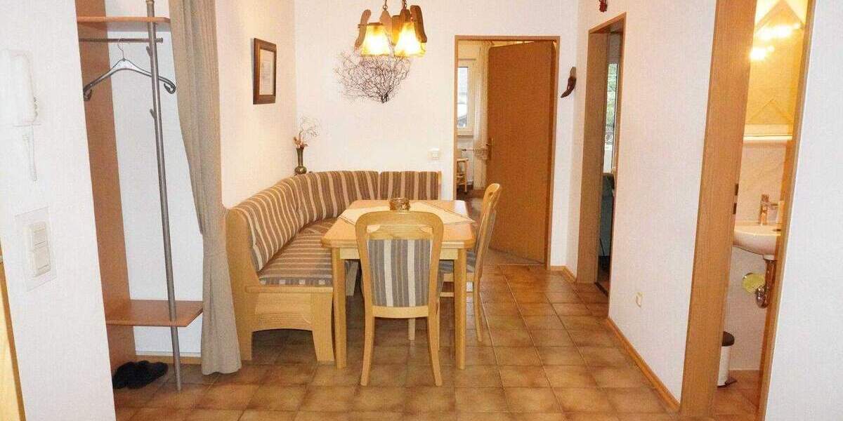 Hochparterrewohnung: 3-Zimmer mit Südbalkon & Garage in Leverkusen-Lützenkirchen! 3 zimmer